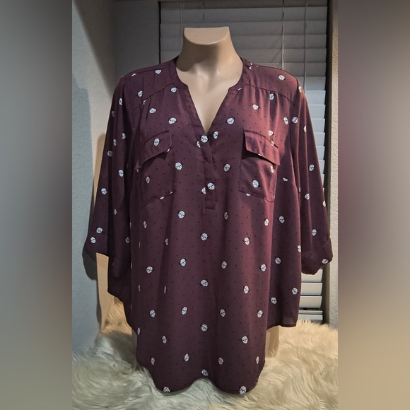 torrid Tops - Torrid 3 Harper Women’s 3X Generous Fit pug pattern Top